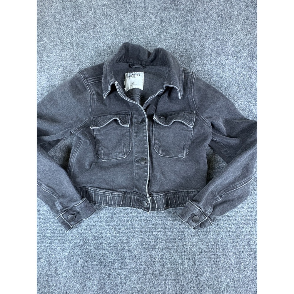 Hollister California Cropped Denim Jacket Womens XS Black Cotton Button Front - Picture 1 of 9